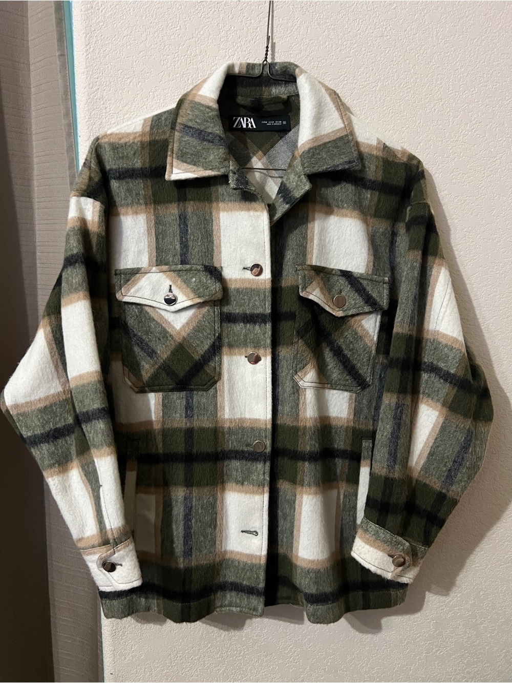 Zara Plaid Shacket Jacket Olive Green Cream Button Front, Size Medium